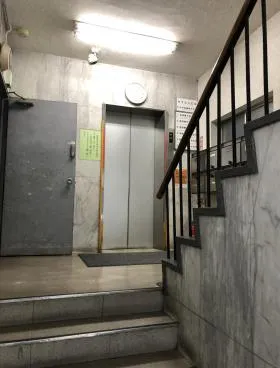 ケイヒンビルの外観