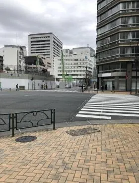 日本橋弥生ビルの外観