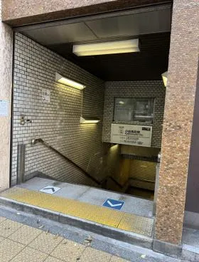 川庄ビルの外観