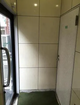 イトービルの外観
