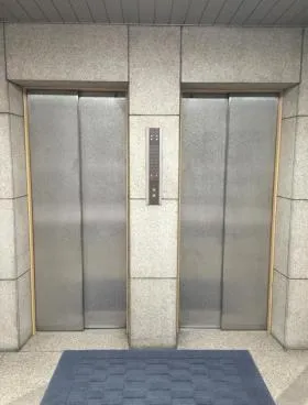 市橋ビルの外観