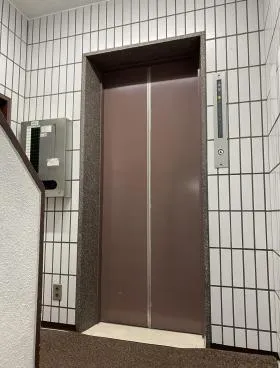 エコー京橋ビルの外観