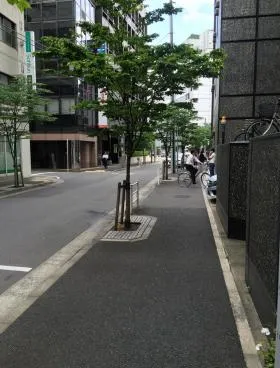 NST小網町ビルの外観