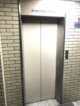 第3正明ビルの外観