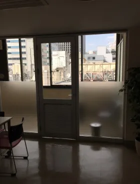 八重洲通りビルデングの外観