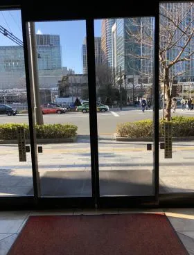 日東紡ビルの外観