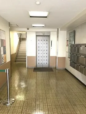 山城第3ビルの外観