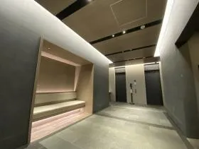 仲御徒町フロント(旧ヒューリック仲御徒町)ビルの外観