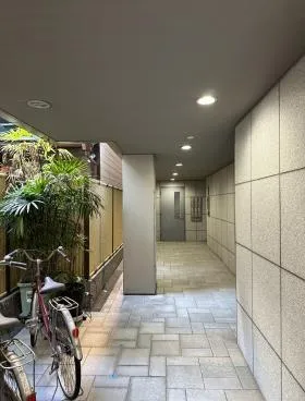 KSYビルの外観