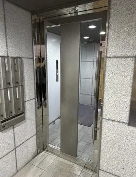 KSYビルの外観