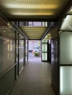 翔和須田町ビルの外観