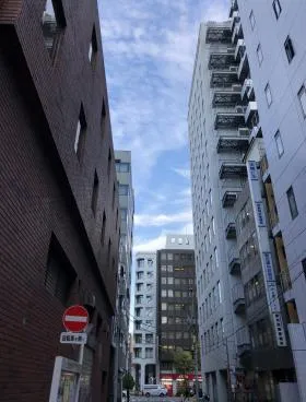 晃永ビルの外観