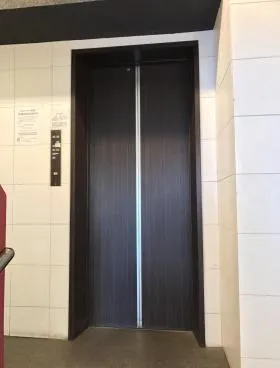 ウィンド銀座ビルの外観