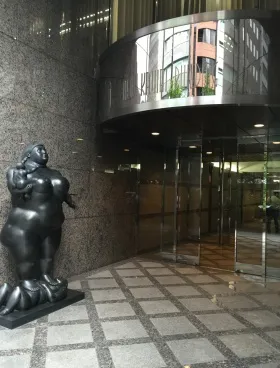 NEW KAWAI BUILDING(ニューカワイ)の外観