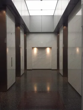 新丸の内センタービルの外観