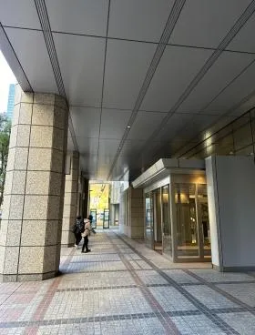 新丸の内センタービルの外観