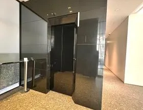 ラウンドクロス大手町北(旧ヒューリック大手町北(城南)ビルの外観