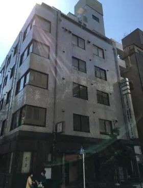 中野ビルの外観