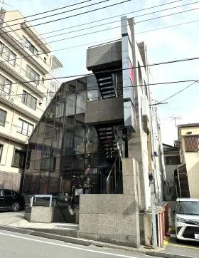 若葉大原ビルの外観
