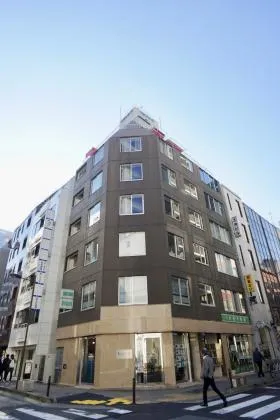 第1電建ビルの外観