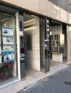 第1電建ビルの外観