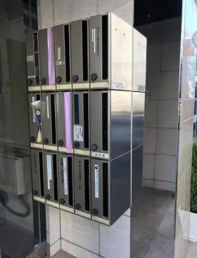 第1電建ビルの外観