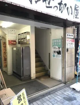 神田オールビルの外観