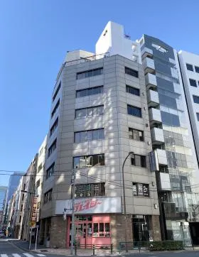 第1高田ビルの外観