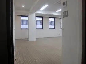 日宝茅場町ビルの外観