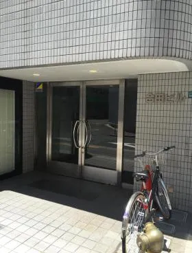 合田ビルの外観