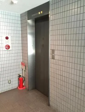 合田ビルの外観