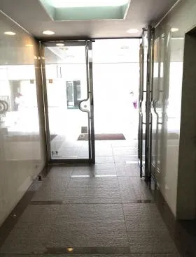 TIビルの外観