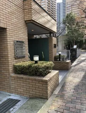 榎坂ビルの外観