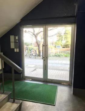 明図(メイト)ビルの外観