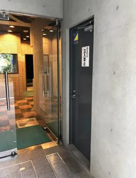 神林ビルの外観