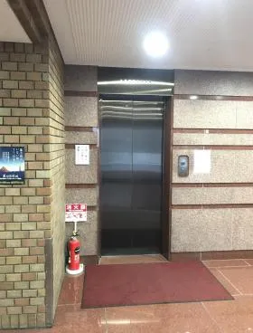 ヤマト第1ビルの外観