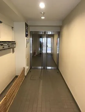 築地AIビルの外観