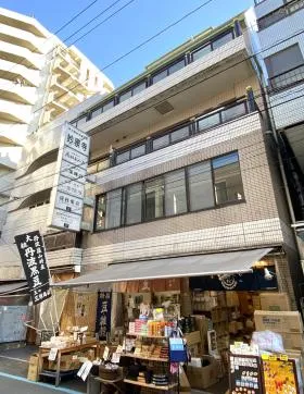 妙泉寺ビルの外観