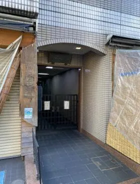 妙泉寺ビルの外観