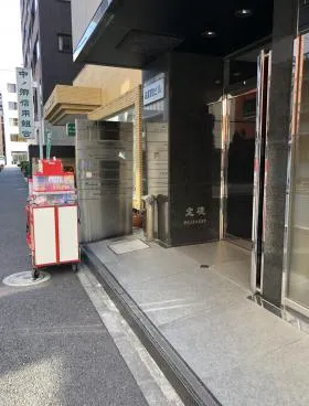 AMビルの外観