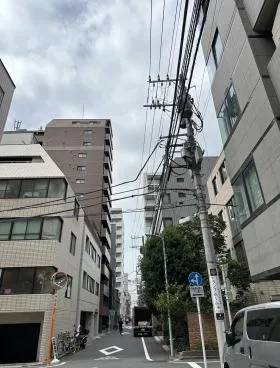 AMビルの外観