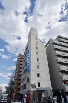 東和明石ビルの外観