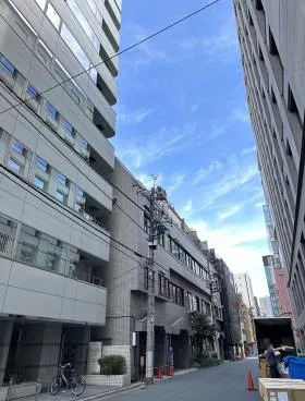新富TTビルの外観