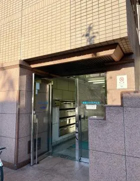 築地スクエアビルの外観
