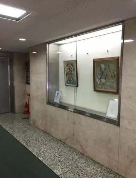 草野ビルの外観