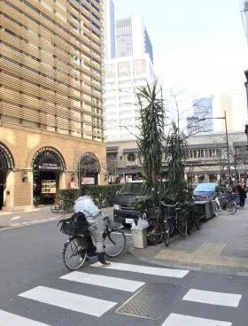 ニューギンザビル1号館の外観