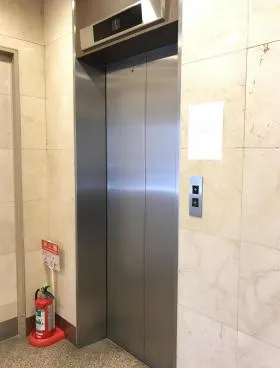 第三岩月ビルの外観