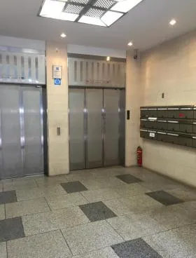 中島商事ビルの外観