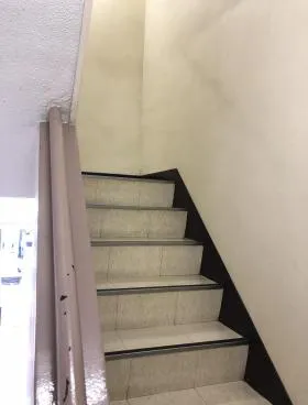 岡安ビルの外観