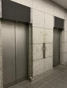 マルイト銀座第3ビルの外観
